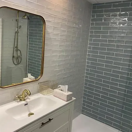 Apartment. Newly Renovated. Apartment Marbella